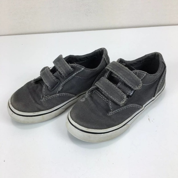 no tie canvas sneakers